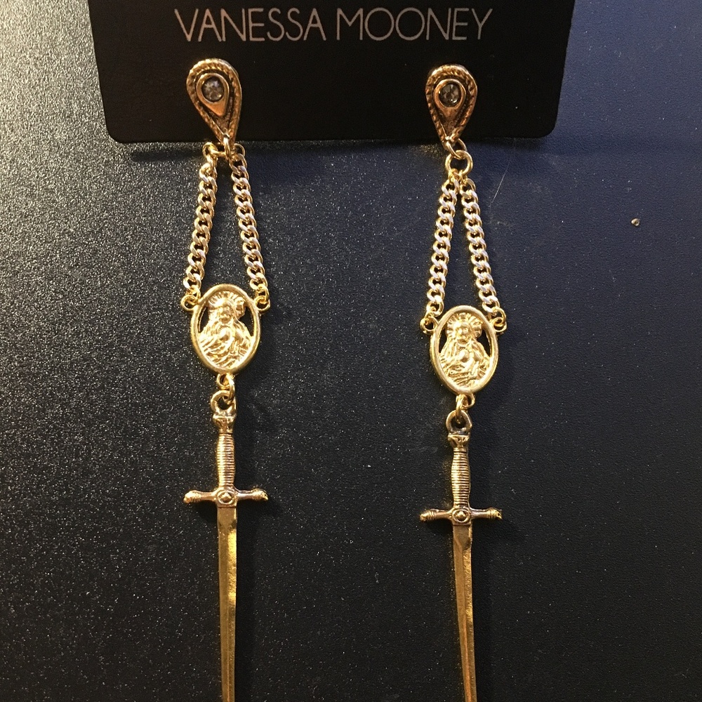 Vanessa Mooney Gold Amparo Rosary Earrings